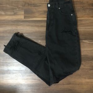 American Eagle Distressed Skinny “Mom Jean” - Size 2R